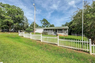 303 Cole Rd, Townville, SC 29689