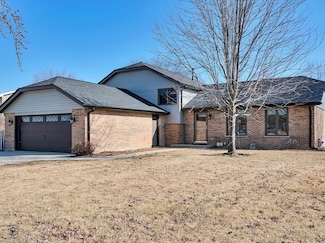 15327 Wexford Ln, Orland Park, IL 60462