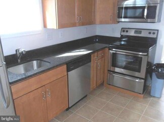 3936 5th St, North Beach, MD 20714