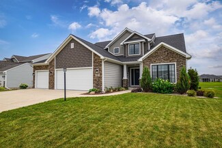 507 Lakeside Place, Garrett, IN 46738