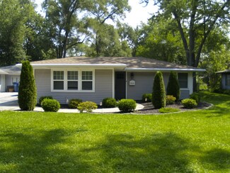 3533 Kings Rd, Steger, IL 60475