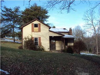 8763 N Hickory Grove Rd, Dubois, IN 47527