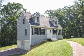 14 Walnut Farm Rd, Newton, NH 03858
