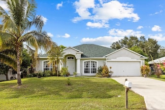 2823 SE Pace Dr, Port Saint Lucie, FL 34984