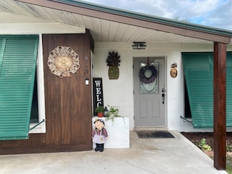 815 SE Stafford Dr, Stuart, FL 34996