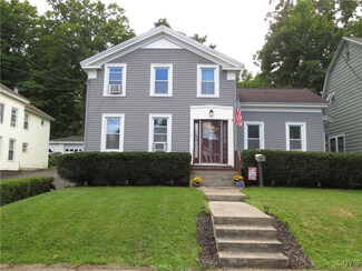 18 High St, Ilion, NY 13357