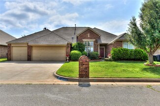 11700 Blueridge Ct, Oklahoma City, OK 73162