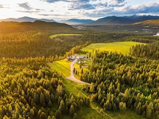 135 Squire Ln S, Trout Creek, MT 59874