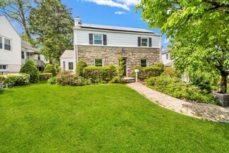 6 Mcbride Ave, White Plains, NY 10603