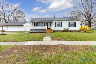 3005 Photos Dr, Toledo, OH 43613