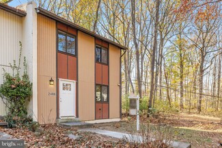 2406 Cloudcroft Square, Reston, VA 20191