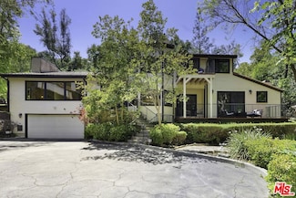 3526 Mound View Ave, Studio City, CA 91604