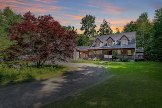 37 Paul St, York, ME 03909