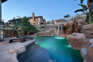 200 Cross Rail Ln, Norco, CA 92860