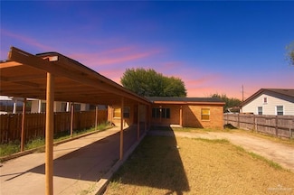 719 N Canna St, Pharr, TX 78577