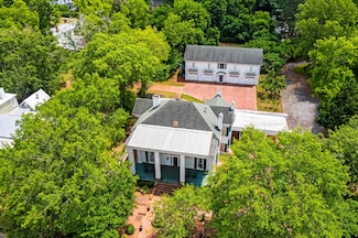 210 Water St, Washington, GA 30673