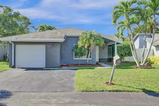 967 NW 89th Ave, Plantation, FL 33324