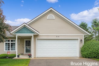 614 Oriole Ct Unit 7, Middleville, MI 49333