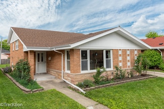 1606 Forest Rd, La Grange Park, IL 60526