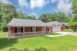 5514 E Stoneway Ct, Villa Rica, GA 30180