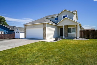 4501 Desert Cove Ct, West Richland, WA 99353