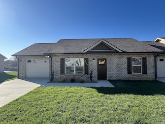 1521 Green Ln, Shelbyville, TN 37160