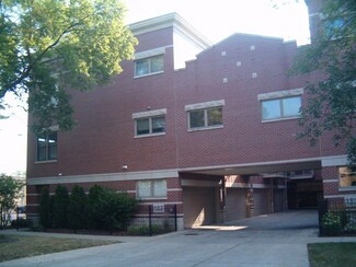 100 S Elmwood Ave Unit 5, Oak Park, IL 60302