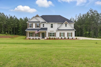 492 Mulberry Crossing Dr, Cataula, GA 31804
