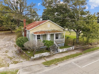 1206 Dawson St, Wilmington, NC 28401