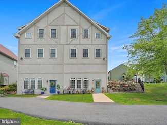 42 Bissenden Way, Reinholds, PA 17569