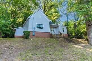 2424 Campbell St, Chattanooga, TN 37406
