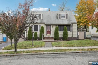 19 Orange Ave, Elmwood Park, NJ 07407