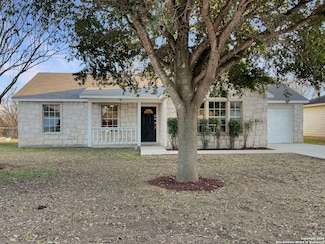 1517 Sandra Cir, Pleasanton, TX 78064