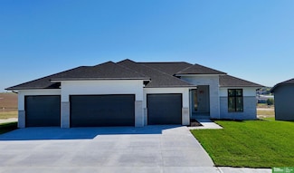 10703 S 220th St, Gretna, NE 68028