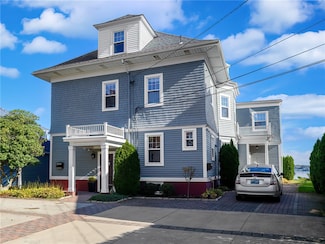 22 Hudson Place Unit 2, Cranston, RI 02905