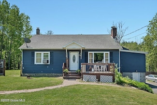 3287 Ny Highway 43, Averill Park, NY 12018