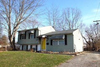 2974 Whitlow Rd, Columbus, OH 43232