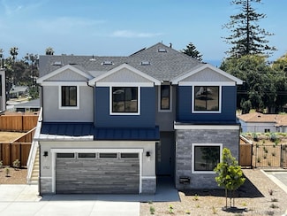 1752 Whaley St, Oceanside, CA 92054