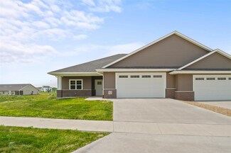 213 Timberline Terrace, Kalona, IA 52247