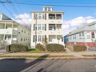 263 Waverly St, Providence, RI 02909