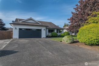 1392 Myers Dr, Ferndale, WA 98248
