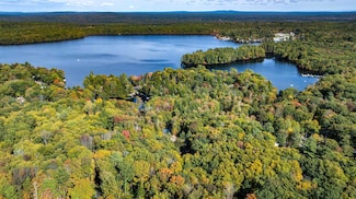 16 King Arthur Dr, Farmington, NH 03835