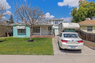 920 E Apricot Ave, Tulare, CA 93274