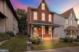 360 W State St, Hamburg, PA 19526