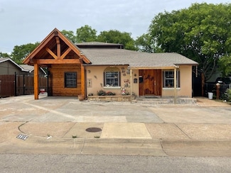 3915 Mather Ct, Dallas, TX 75211