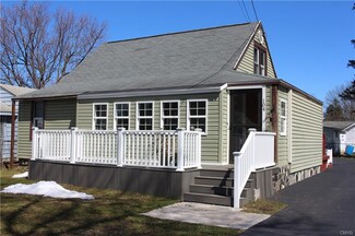 104 Plymouth Ave, Syracuse, NY 13211