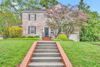 2408 Avenham Ave SW, Roanoke, VA 24014
