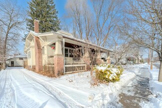 39 Blake St, Keene, NH 03431