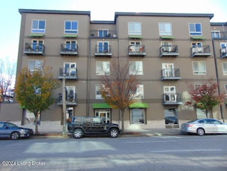 110 S Campbell St Unit 210, Louisville, KY 40206