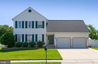 329 New Castle Ln, Swedesboro, NJ 08085